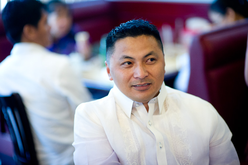 1/1000 sec at f / 1.4